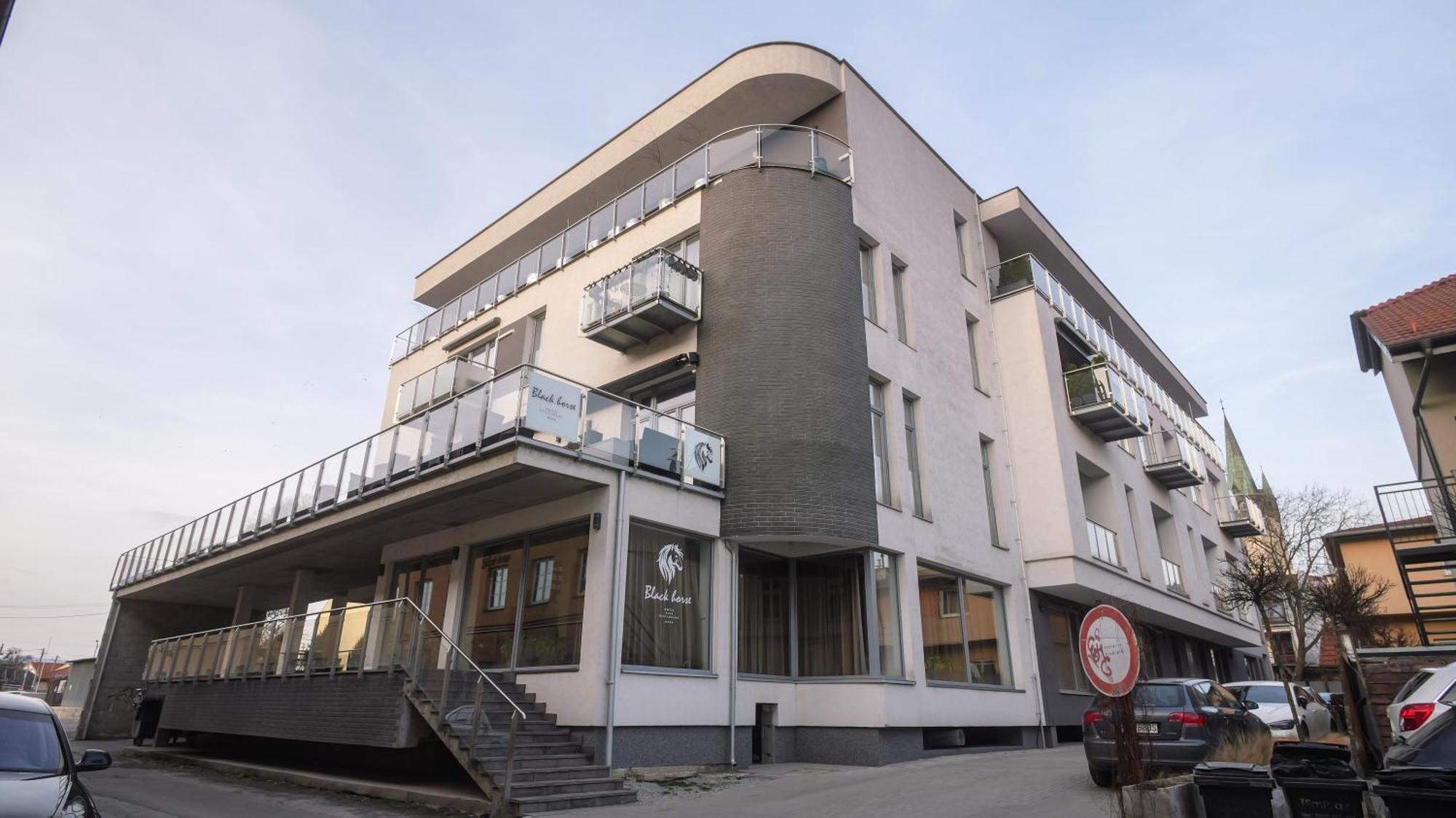 Premium City Centre Bedrooms プレショフ エクステリア 写真